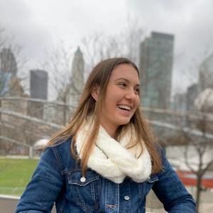 Meet your Posher, Emily